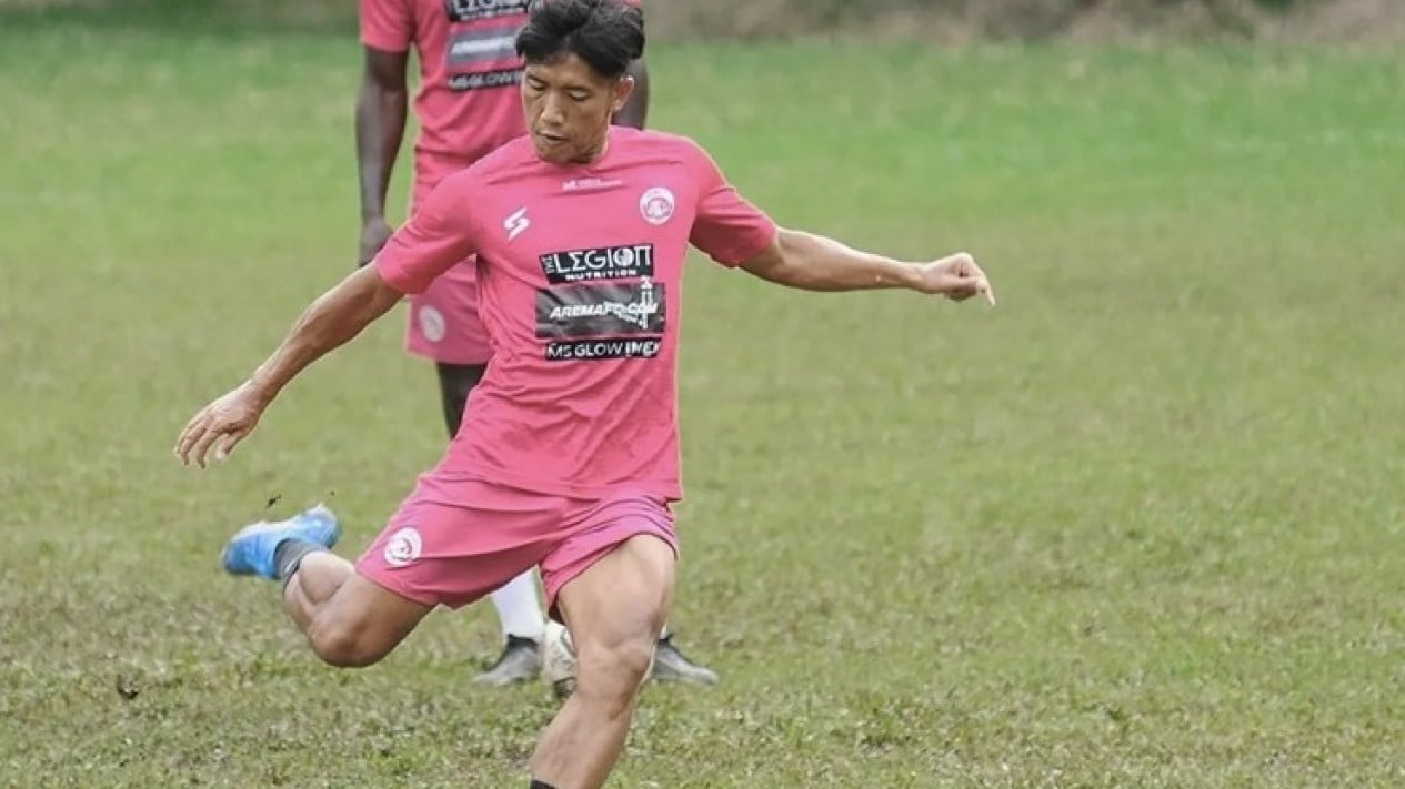 Bolaku Menyelami Dunia Sepak Bola yang Menggugah Bolaku Menyelami Dunia Sepak Bola yang Menggugah